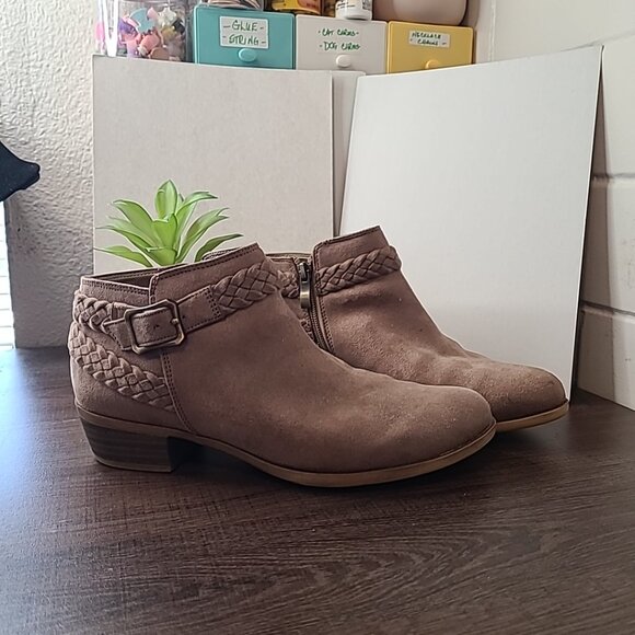 Life Stride Memory Foam Ankle Boots 7.5 Size Sandy Brown Ladies Pre-Owned Office - Picture 4 of 8